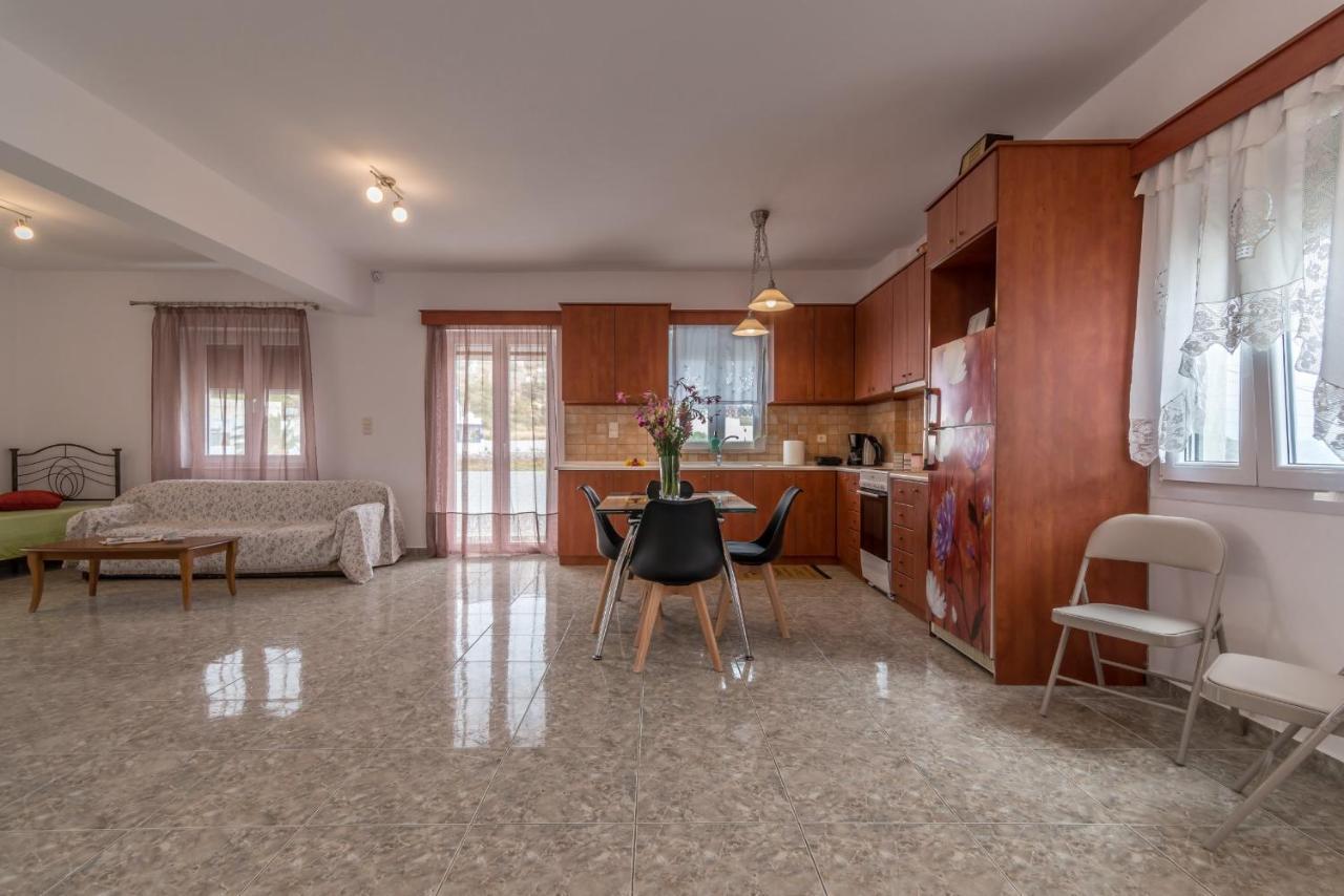 Bougainvillea Home Πλάκα Μήλου Εξωτερικό φωτογραφία